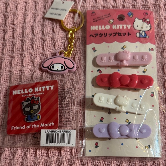 Hello Kitty Variety Pack! Hairbows, Keychain, Pin - Picture 1 of 5